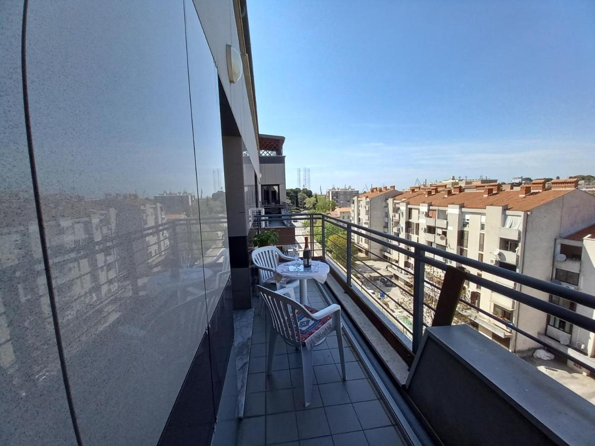Iva Apartman Пула Екстер'єр фото