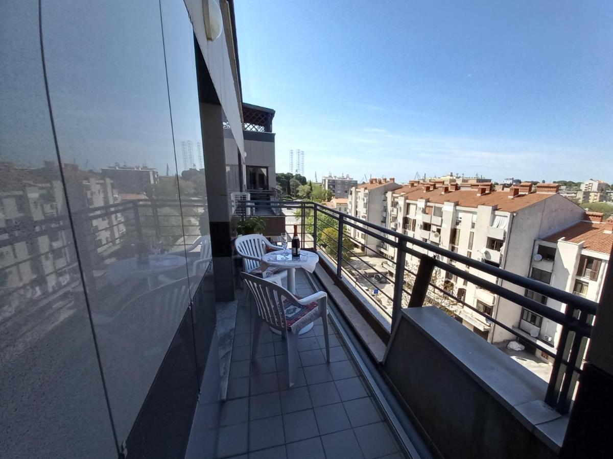 Iva Apartman Пула Екстер'єр фото